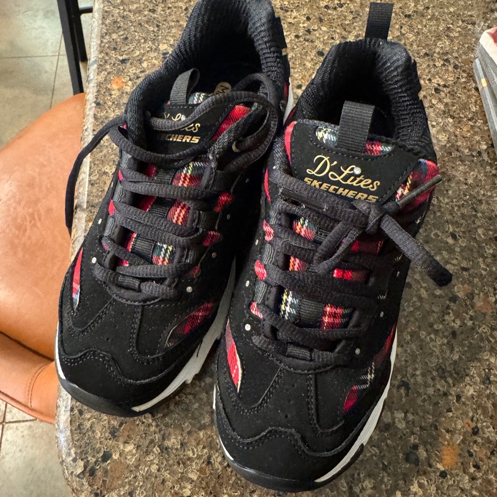Skechers Black and Red Sneakers with Chunky Sole